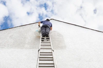 Peinture extérieure à Gennes-Longuefuye — façades et ravalement